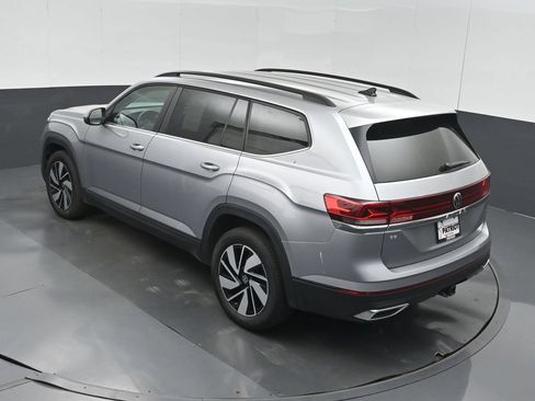 Used 2025 Volkswagen Atlas SE FWD image 39