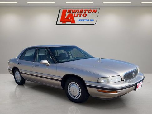 Used 1997 Buick Le Sabre Custom w/ Headliner Lighting Pkg FWD image 8