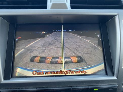 Used 2011 Lexus GX 460 image 13