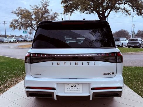 Certified 2026 INFINITI QX80 Autograph w/ Premium Cargo Package AWD/4WD image 7