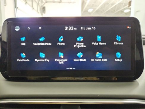 Used 2023 Hyundai Santa Fe SEL w/ Premium Package image 16