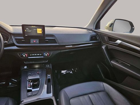 Used 2019 Audi Q5 2.0T Premium image 25