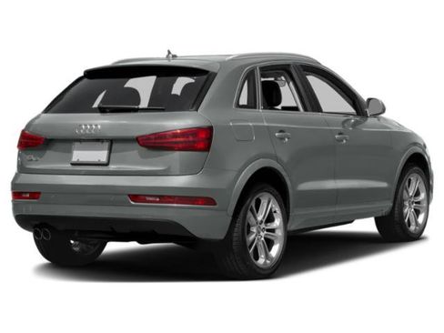 Used 2018 Audi Q3 2.0T Premium Plus w/ Premium Plus Package AWD/4WD image 2