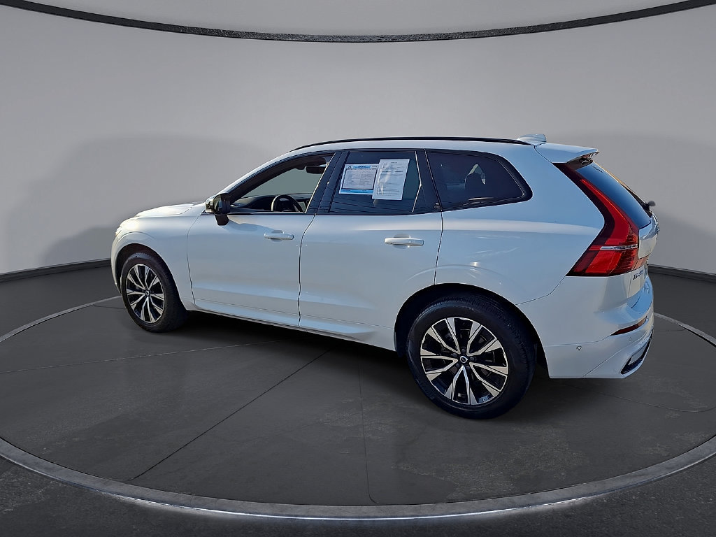 Certified 2024 Volvo XC60 B5 Plus w/ Protection Package AWD/4WD image 9