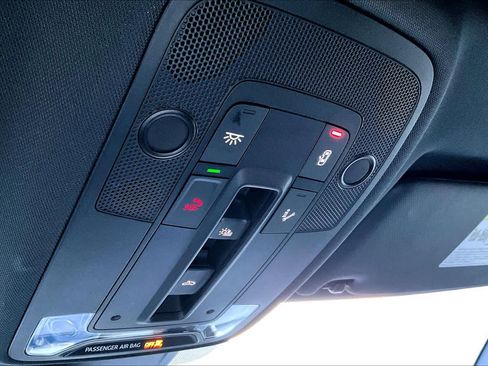 Used 2025 Audi Q3 2.0T Premium w/ Convenience Package image 27