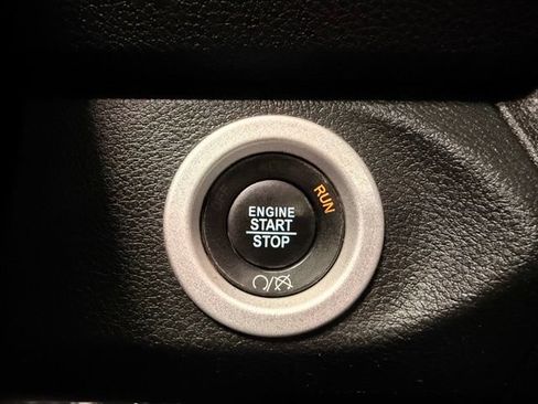 Used 2018 RAM 1500 Sport AWD/4WD image 36