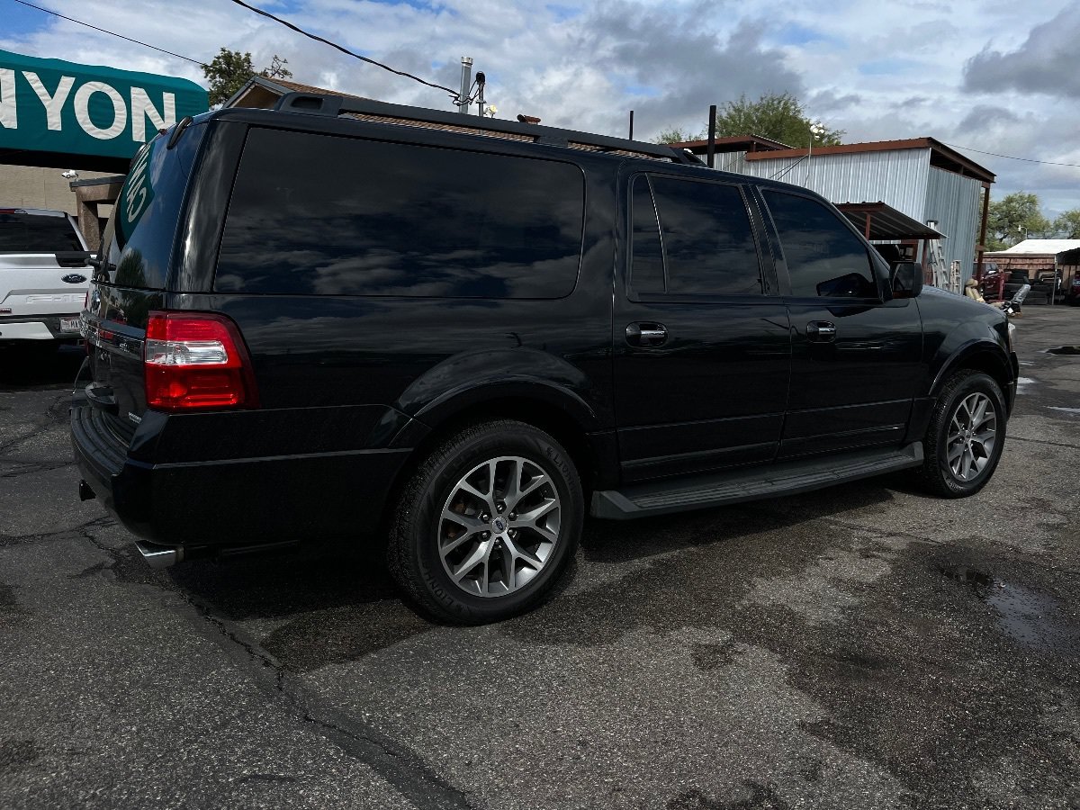 Used 2015 Ford Expedition EL XLT w/ Equipment Group 202A RWD image 4