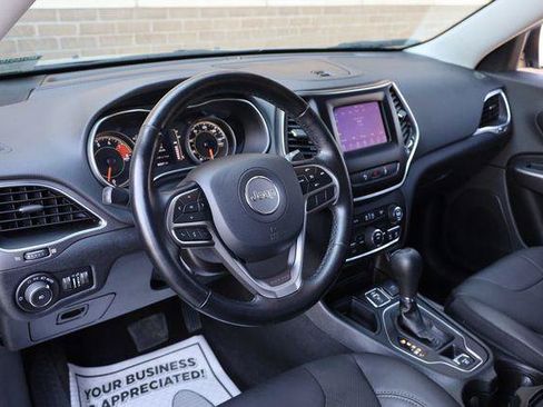 Used 2021 Jeep Cherokee Latitude Lux FWD image 16