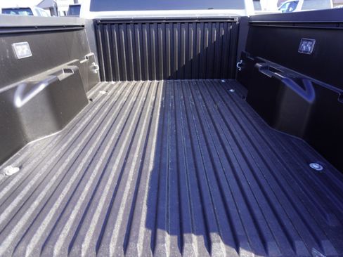 New 2026 Toyota Tacoma SR5 image 11