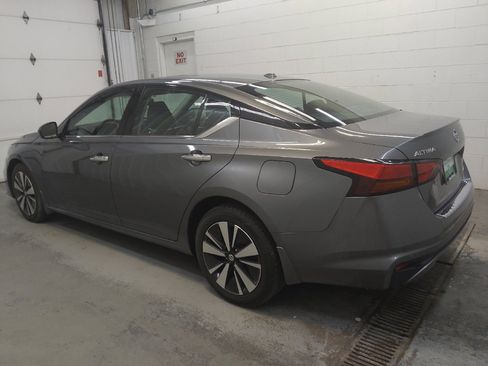 Used 2020 Nissan Altima 2.5 SL AWD/4WD image 3