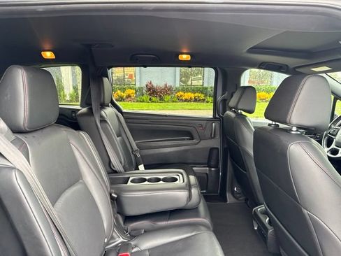 Used 2025 Honda Odyssey Sport-L image 14
