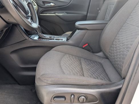 Used 2019 Chevrolet Equinox LT w/ LPO, Floor Liner Package image 15