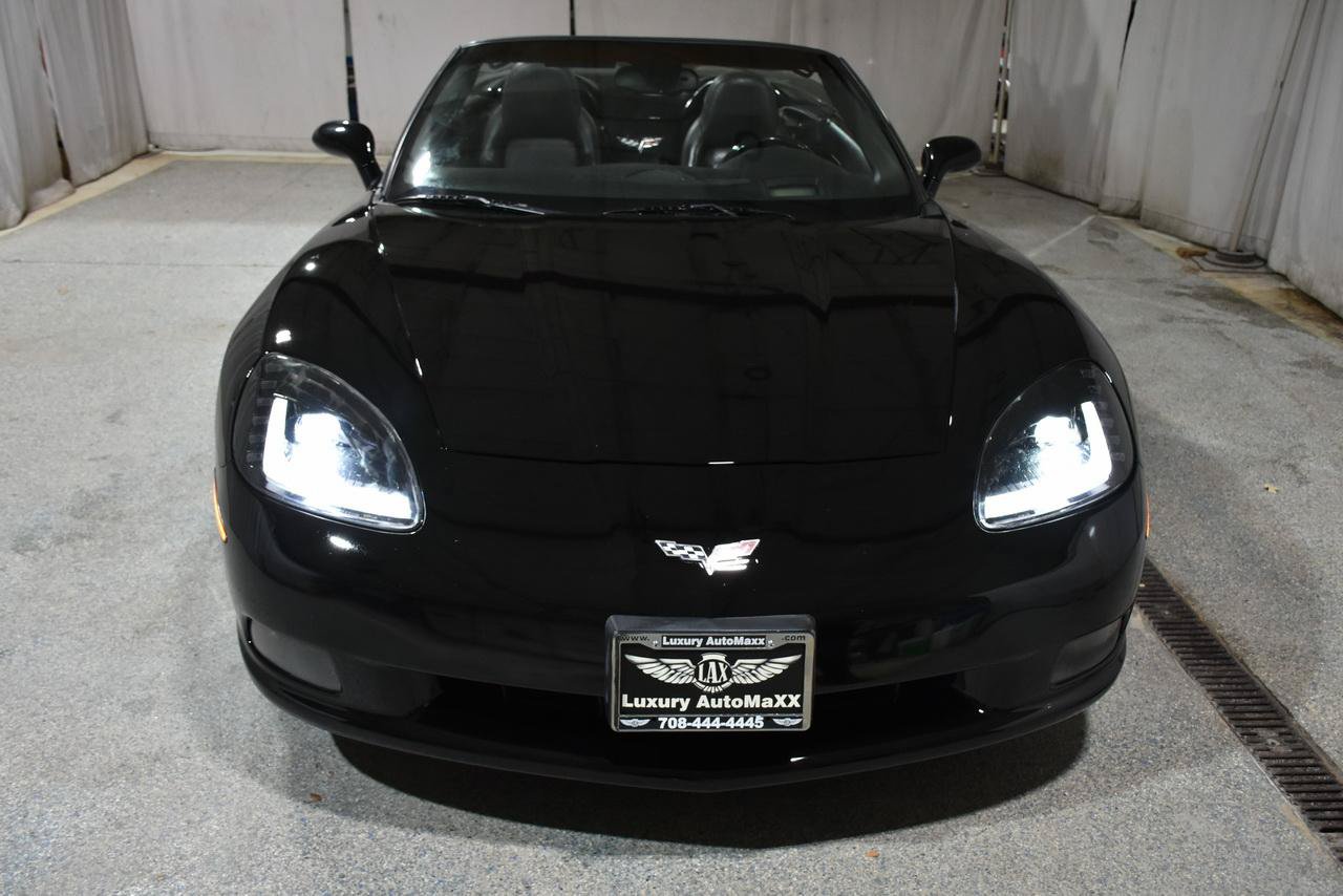 Used 2009 Chevrolet Corvette Convertible w/ Preferred Equipment Group RWD image 2