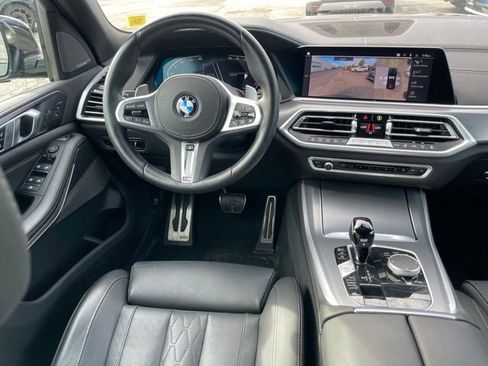 Used 2023 BMW X5 xDrive40i w/ M Sport Package AWD/4WD image 9