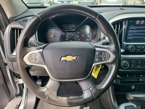 Used 2017 Chevrolet Colorado LT image 34