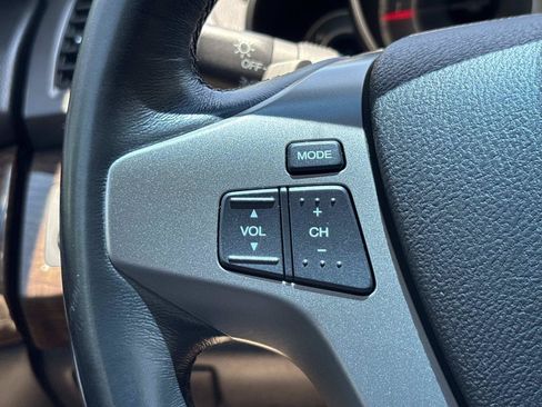 Used 2012 Acura MDX w/ Technology Package AWD/4WD image 19