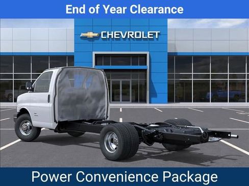 New 2025 Chevrolet Express 3500 Work Van w/ Power Convenience Package image 3