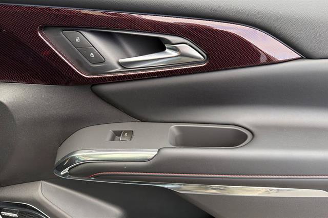 New 2027 Chevrolet Traverse RS AWD/4WD image 21