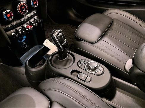 Used 2022 MINI Cooper S w/ Driver Assistance Package FWD image 16