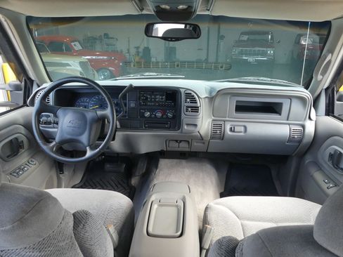 Used 2000 Chevrolet Silverado 3500 2WD Crew Cab image 72
