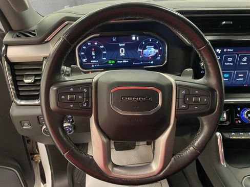 Used 2023 GMC Sierra 1500 Denali w/ Technology Package image 17