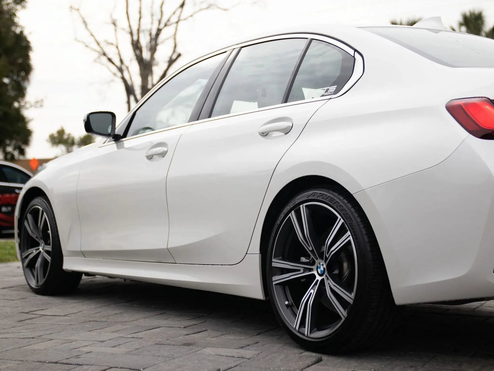 Used 2021 BMW 330i Sedan w/ Convenience Package RWD image 8