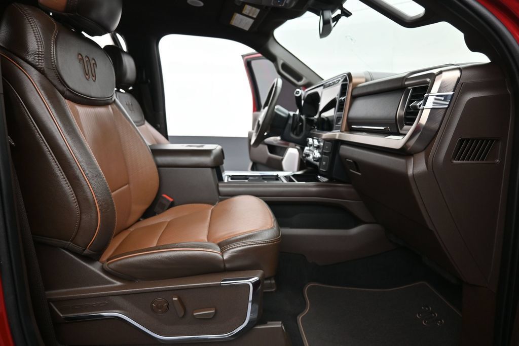 Used 2024 Ford F250 King Ranch AWD/4WD image 24