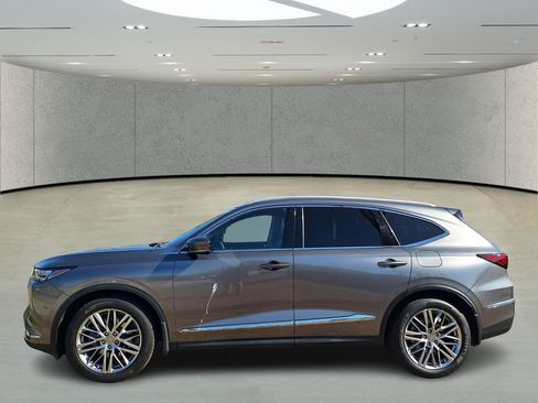 Used 2023 Acura MDX SH-AWD w/ Advance Package image 2