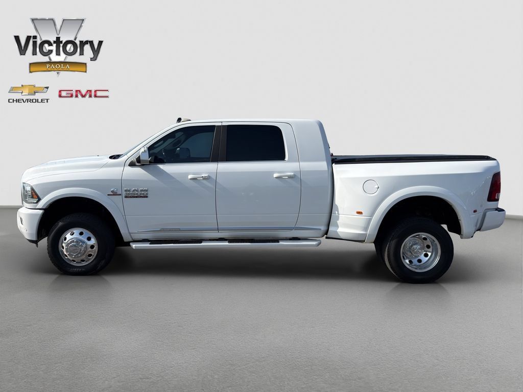 Used 2018 RAM 3500 Laramie Longhorn AWD/4WD image 3