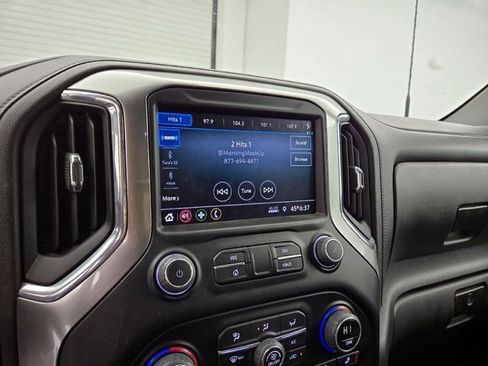 Used 2025 Chevrolet Silverado 3500 LT w/ All Star Edition image 3