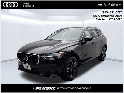 Used 2021 Volvo XC60 T5 Momentum w/ Protection Package Premier
