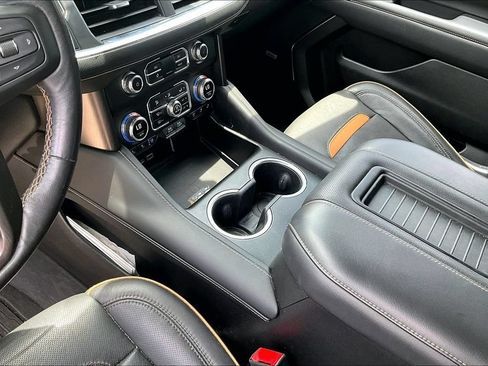 Used 2023 GMC Yukon AT4 AWD/4WD image 16