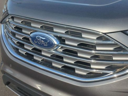 Used 2024 Ford Edge Titanium AWD/4WD image 36