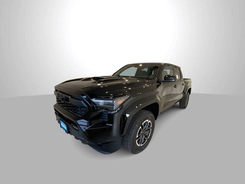 New 2026 Toyota Tacoma TRD Sport image 4