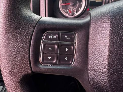 Used 2017 RAM 1500 Express image 15