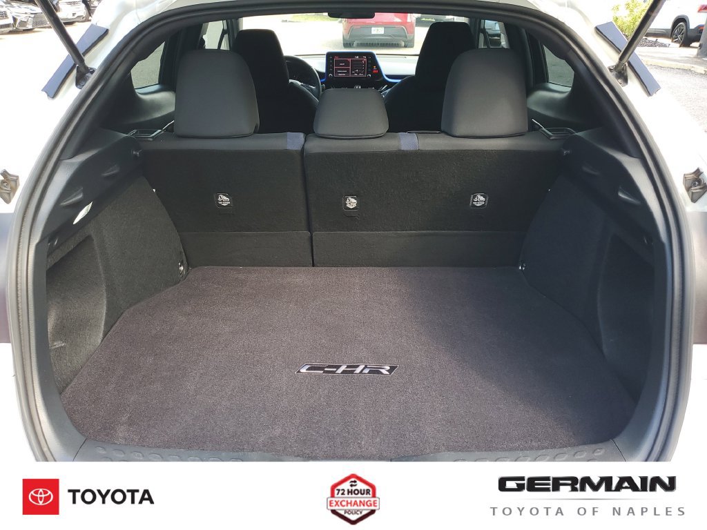 Used 2021 Toyota C-HR XLE FWD image 23