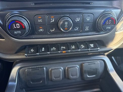 Used 2018 GMC Sierra 3500 Denali w/ Duramax Plus Package image 24