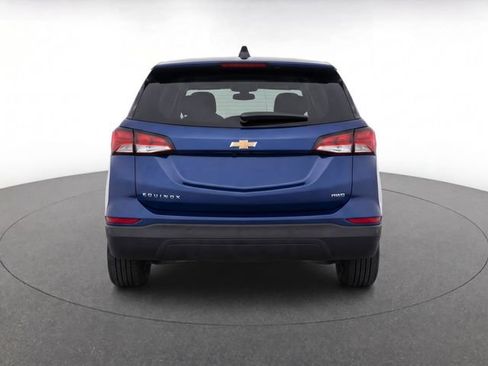 Used 2022 Chevrolet Equinox LS AWD/4WD image 6
