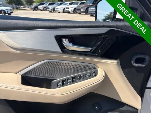 Used 2024 Acura MDX FWD w/ Technology Package image 16