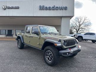 Used 2025 Jeep Gladiator Rubicon w/ Convenience Group video 1