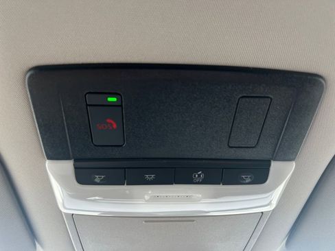 New 2026 Nissan Pathfinder SL image 7