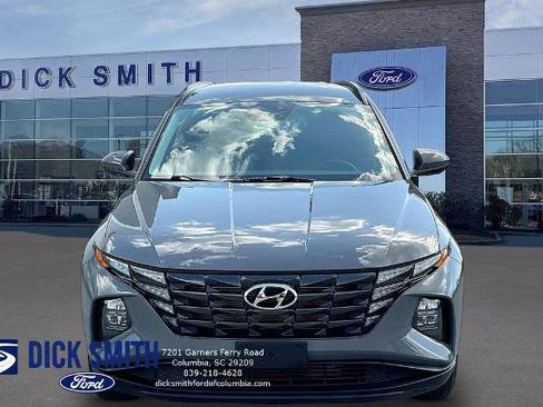 Used 2024 Hyundai Tucson SEL FWD image 2
