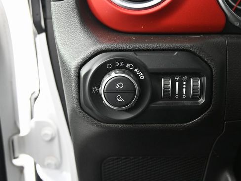 Used 2020 Jeep Gladiator Rubicon image 22