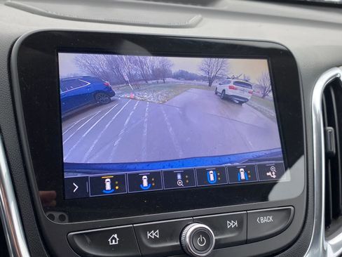 Used 2020 Chevrolet Equinox Premier image 31