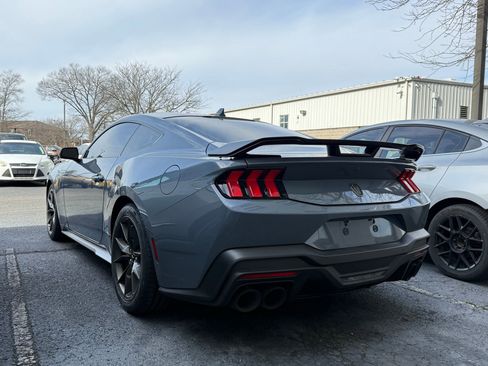 Used 2024 Ford Mustang Dark Horse image 3