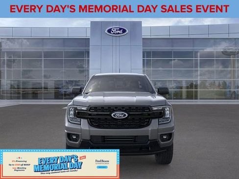 Used 2025 Ford Ranger XLT w/ Black Appearance Package AWD/4WD image 7