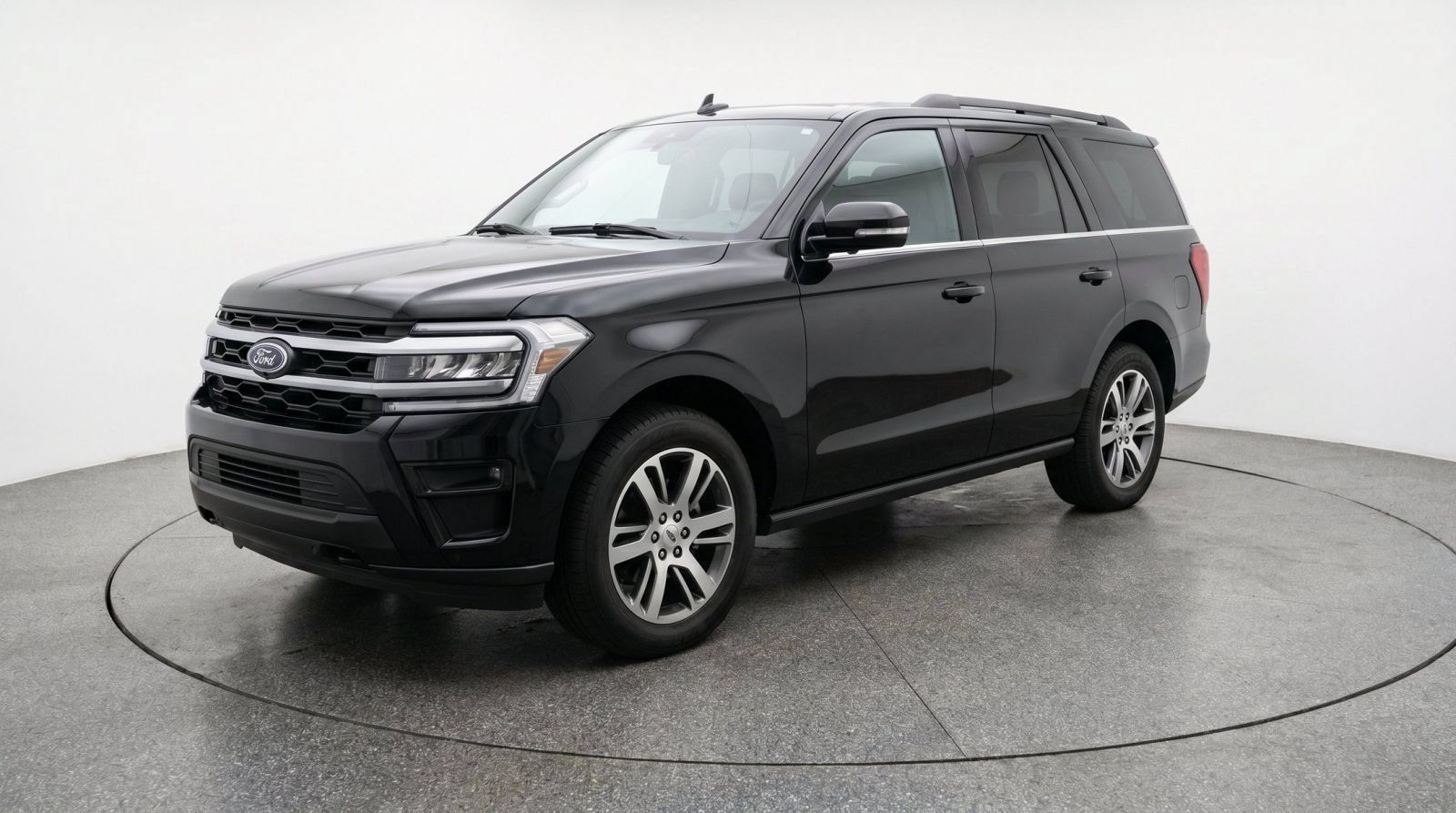 Used 2024 Ford Expedition Limited RWD image 6