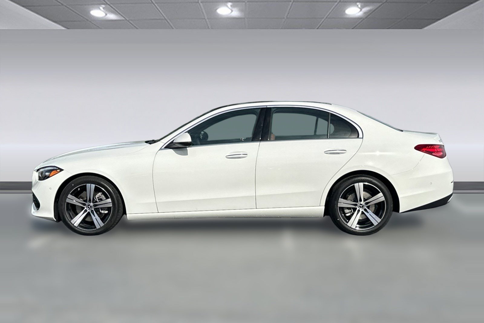 Used 2026 Mercedes-Benz C 300 4MATIC Sedan image 2