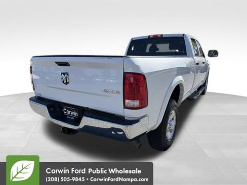Used 2018 RAM 2500 Tradesman w/ Chrome Appearance Group AWD/4WD image 5