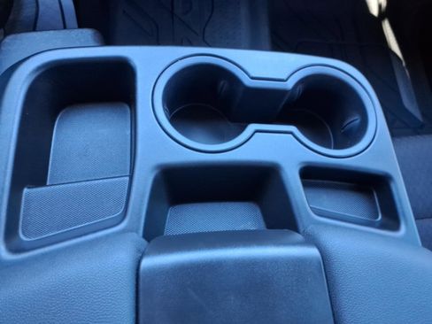 Used 2024 Chevrolet Silverado 2500 Custom w/ Custom Value Package image 16